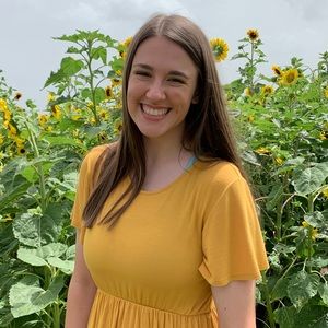 Meet your Posher, Hannah